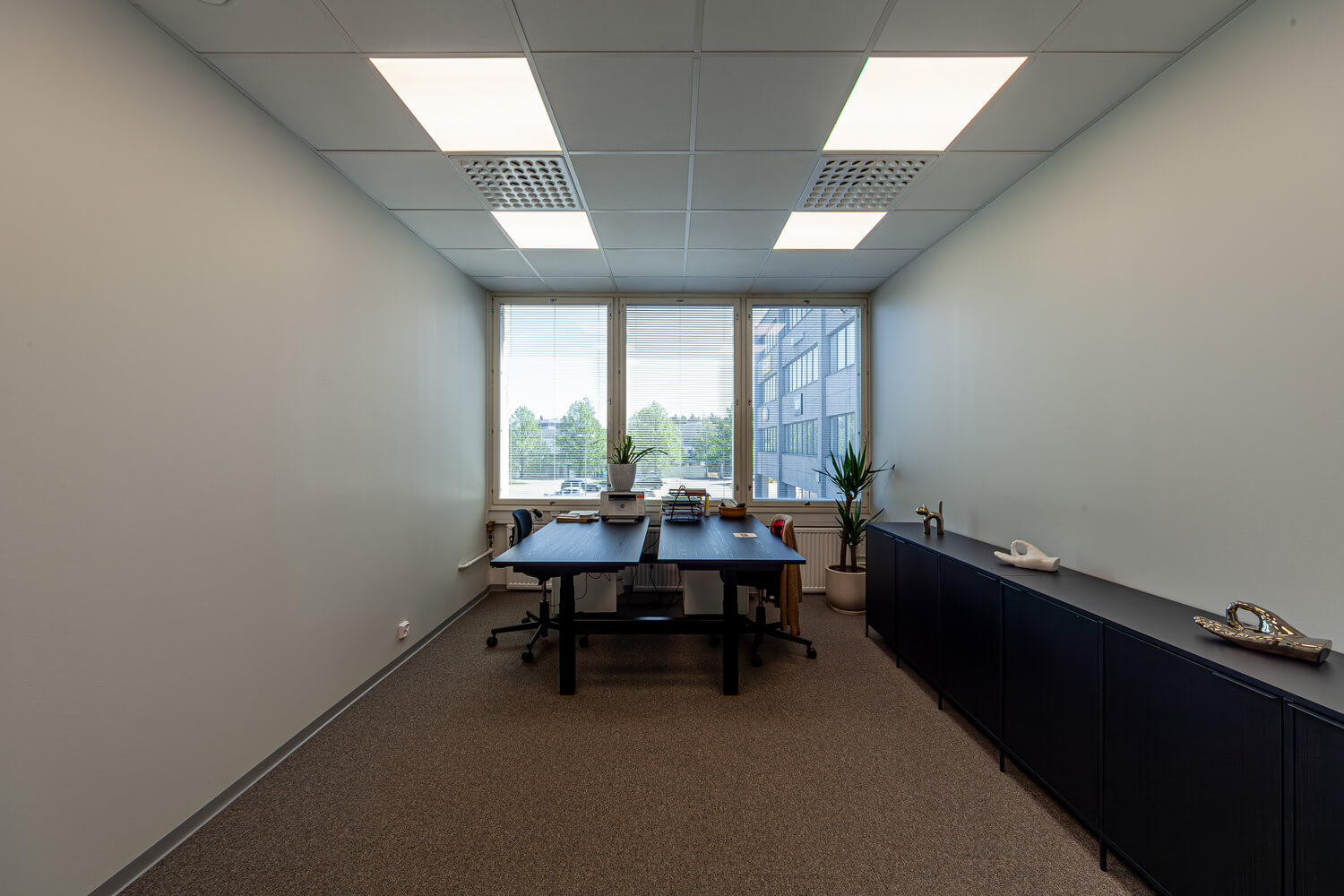 Koivuvaarankuja 2, 594m2, 2. kerros, Tuotantotila