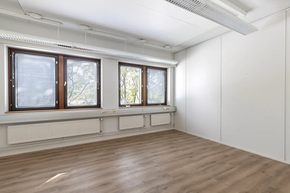 Malmin kauppatie 8, 953m2, 2. kerros, Toimistotila