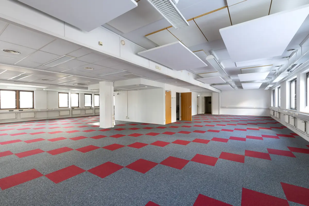 Malmin kauppatie 8, 953m2, 2. kerros, Toimistotila