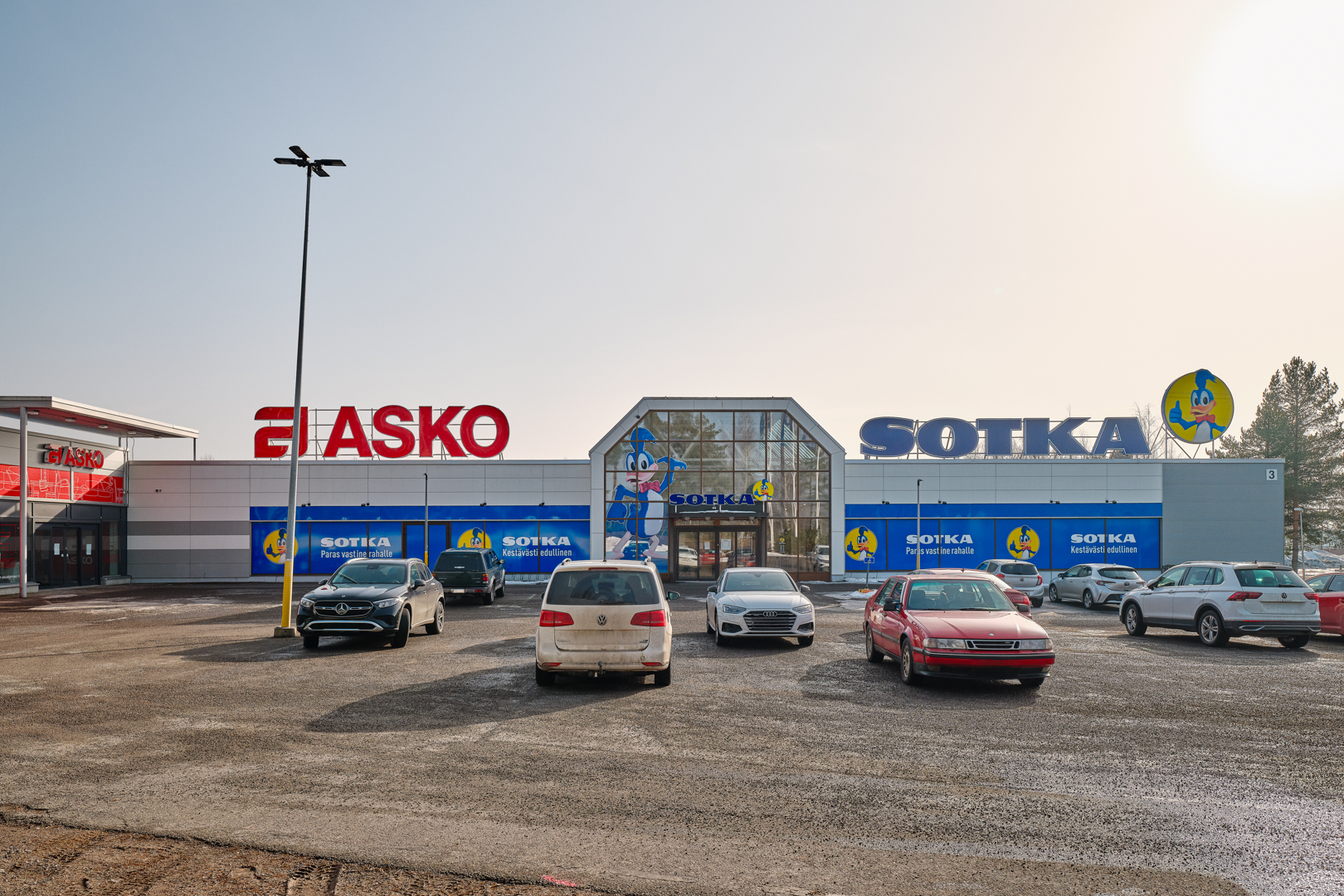 Lehtikaari 3 KOUVOLA, 1897m2, Pohjakerros, Liiketila