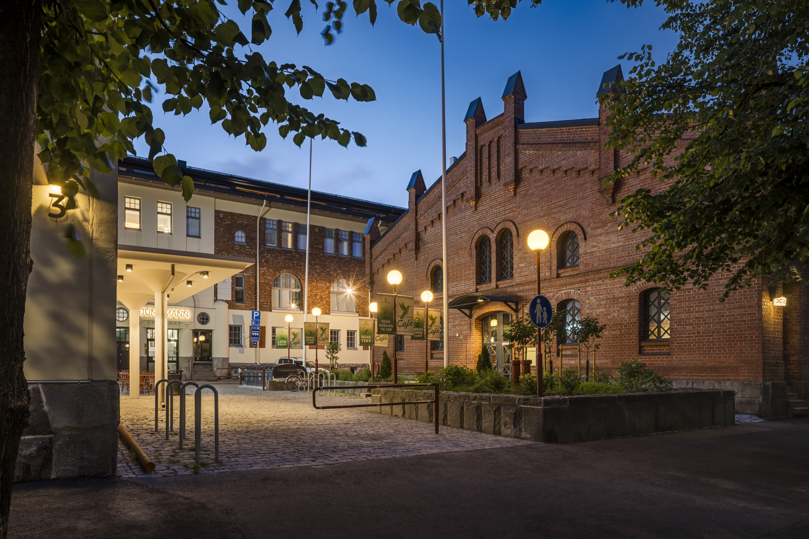 Kanavakatu 3 C, 236m2, 2. kerros, Toimistotila