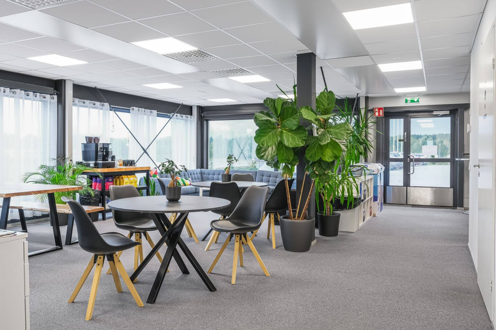 Jasperintie 334 B, 1118m2, Useita kerroksia, Varastotila