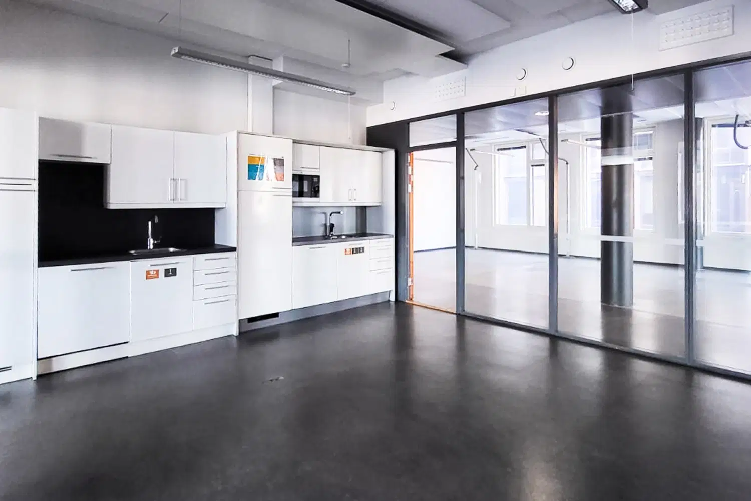 Energiakuja 3, 700m2, 3. kerros, Toimistotila