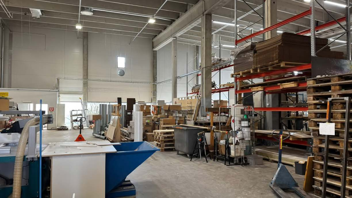 Tammiston Kauppatie 27, 1141m2, 1. kerros, Liiketila