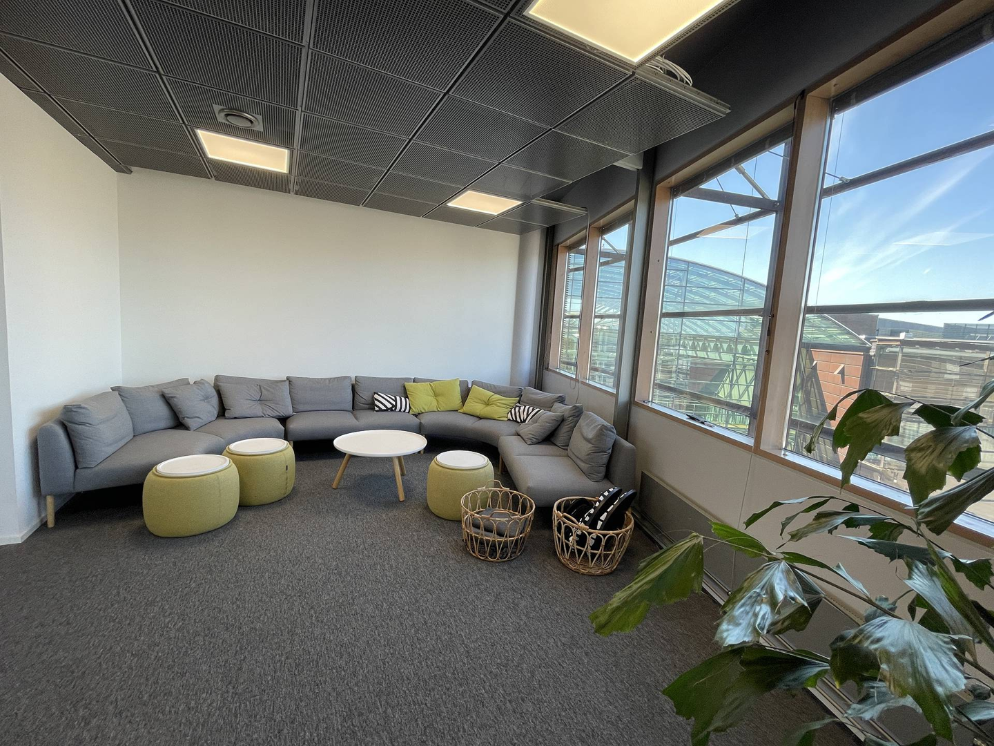 Itämerentori 2, 380m2, 6. kerros, Toimistotila