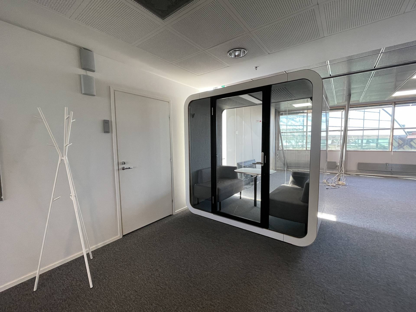 Itämerentori 2, 380m2, 6. kerros, Toimistotila