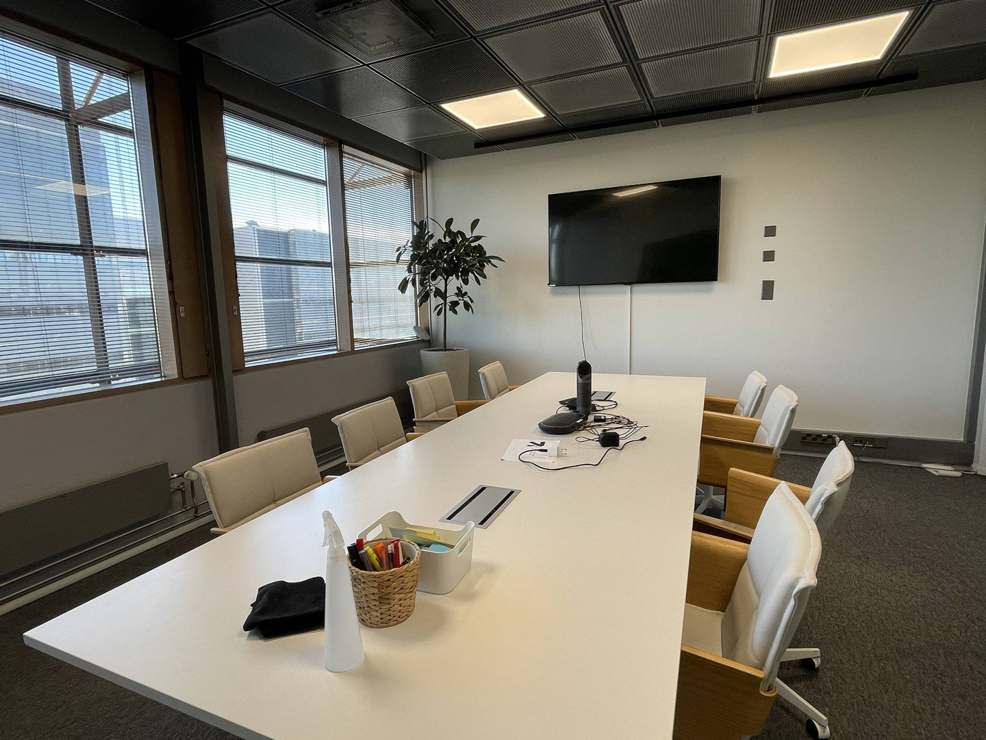 Itämerentori 2, 380m2, 6. kerros, Toimistotila