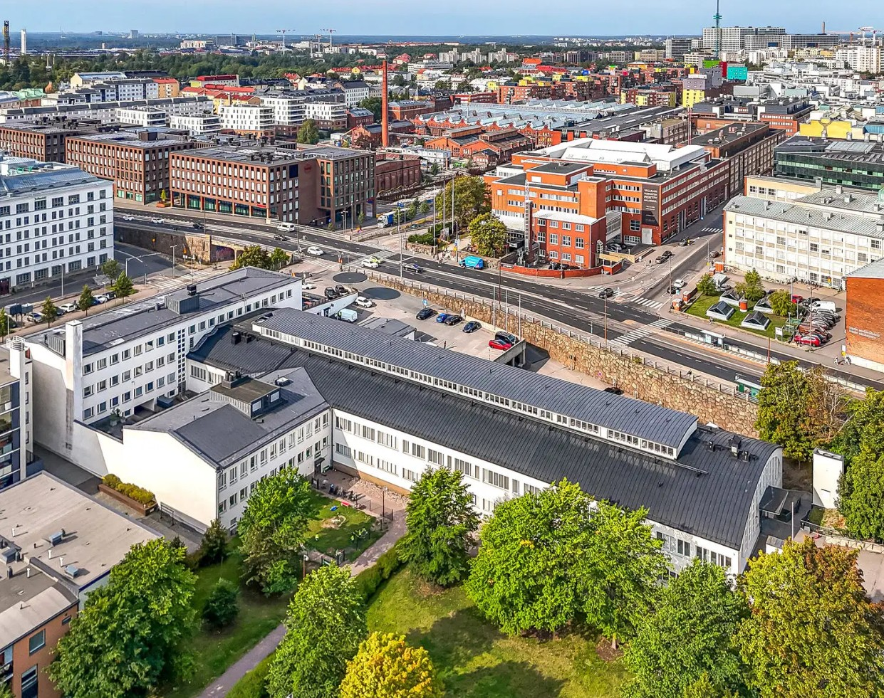 Sturenkatu 21, 744m2, Katutaso, Tuotantotila