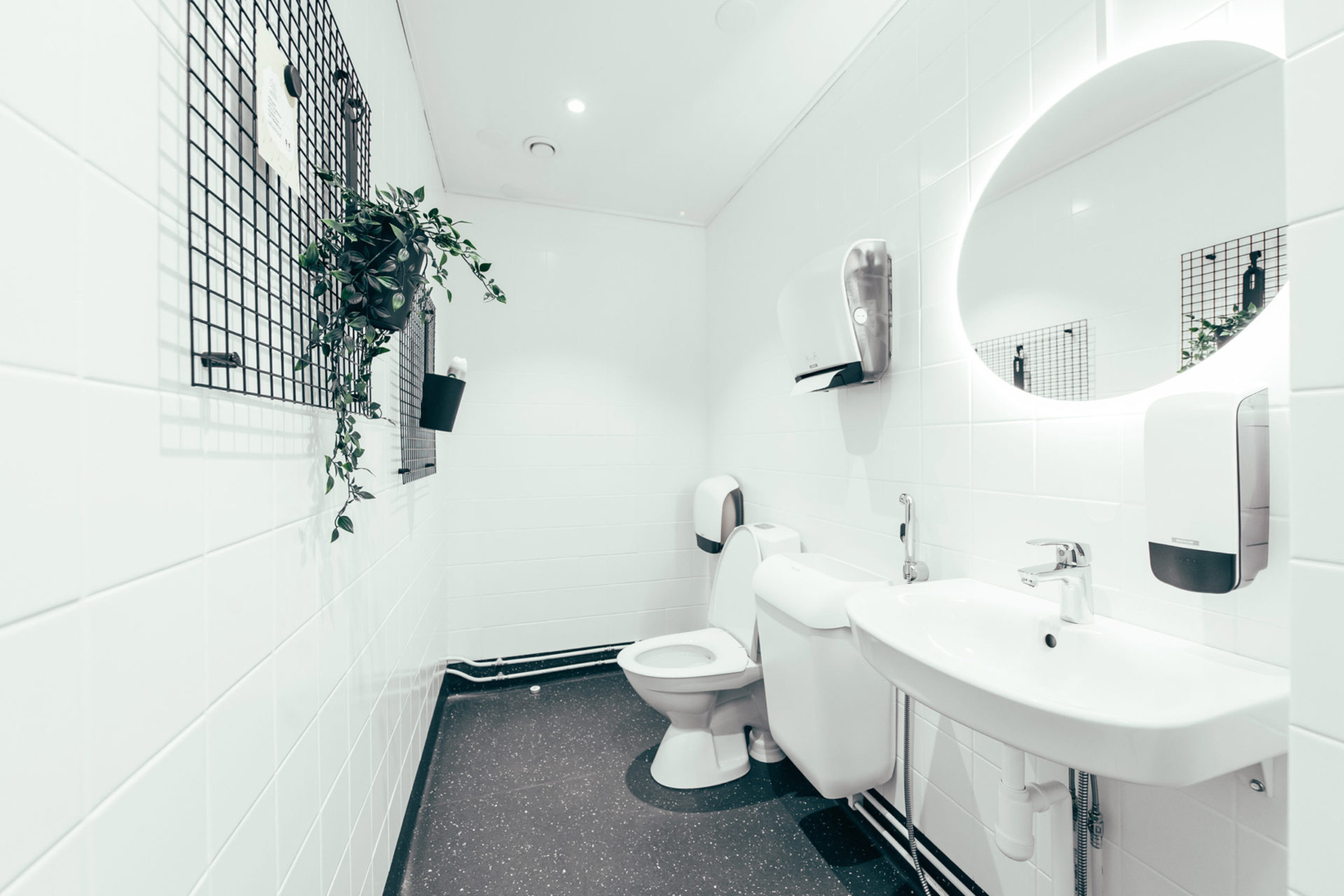 Vapaudenkatu 22 LAHTI, 876m2, 5. kerros, Toimistotila