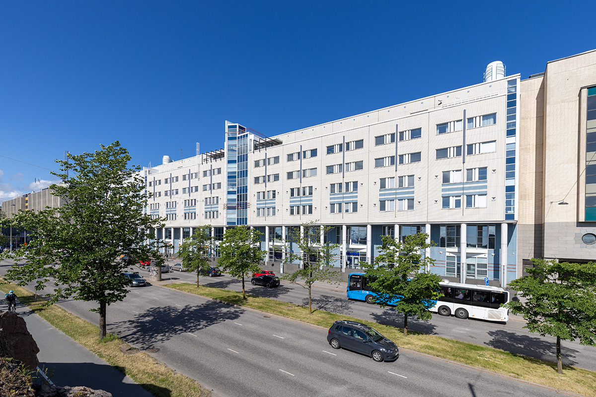 Ratavartijankatu 3, 483m2, Katutaso, Liiketila