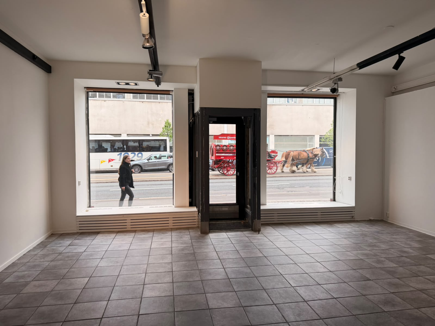 Mannerheimintie 68, 250m2, Katutaso, Liiketila