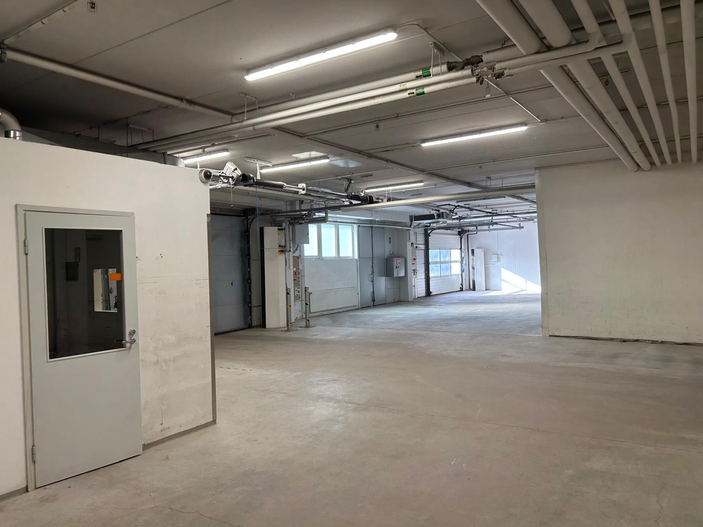 Martinsillantie 2a, 800m2, Katutaso, Varastotila