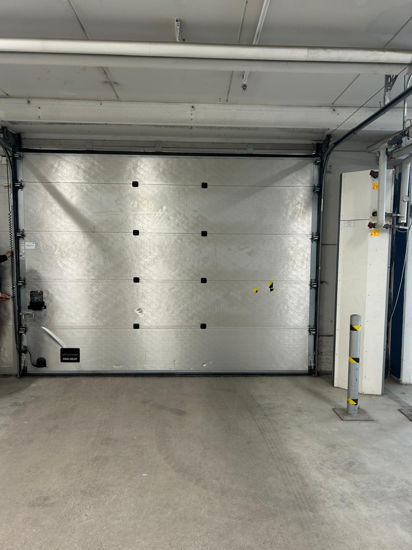 Martinsillantie 2a, 800m2, Katutaso, Varastotila