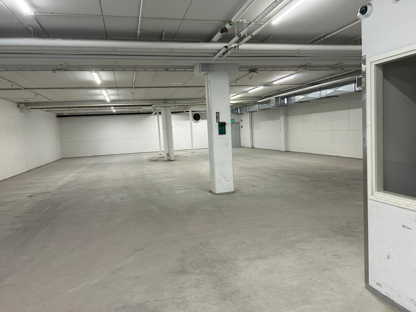 Martinsillantie 2a, 800m2, Katutaso, Varastotila
