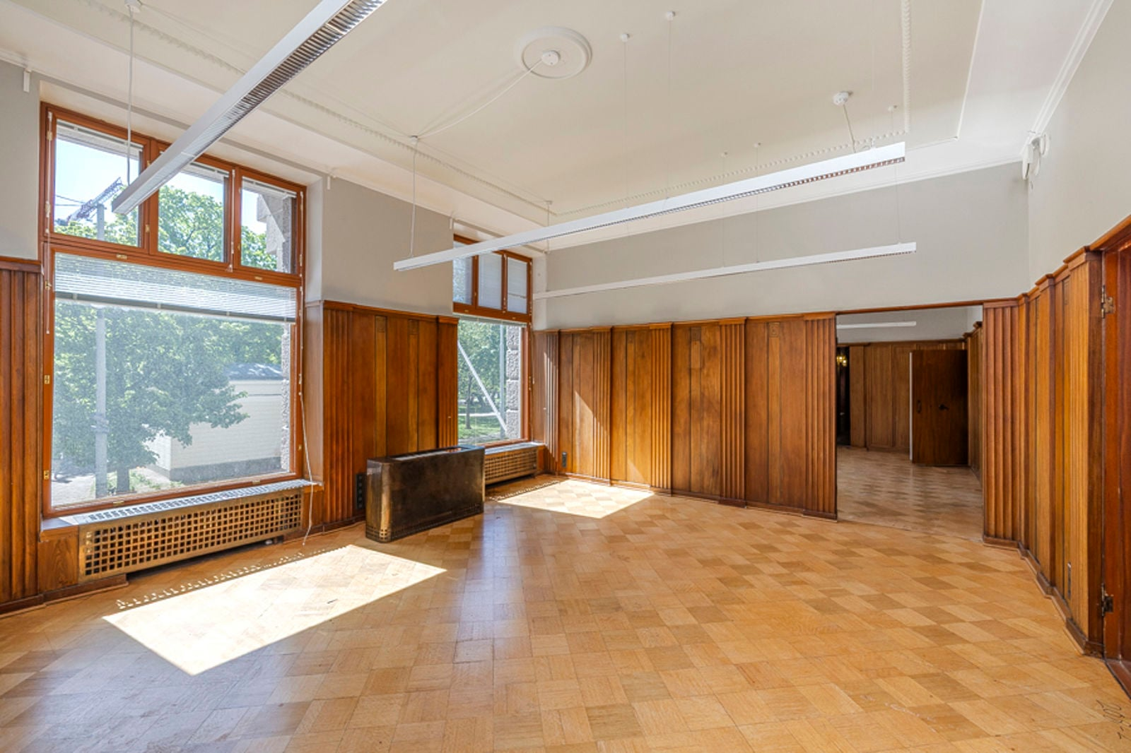 Lönnrotinkatu 5, 360m2, 2. kerros, Toimistotila