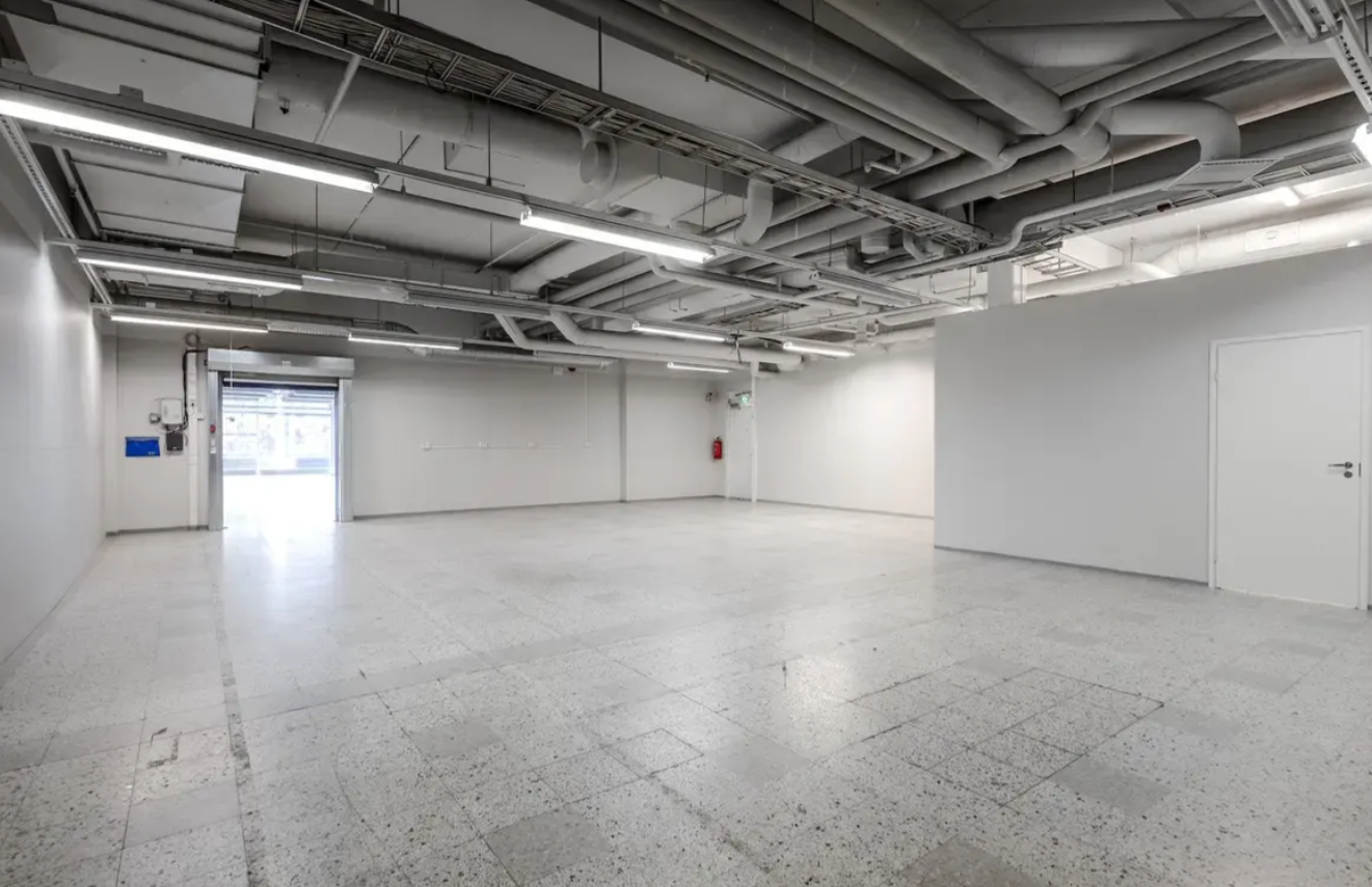 Ratavartijankatu 3, 438m2, Katutaso, Liiketila