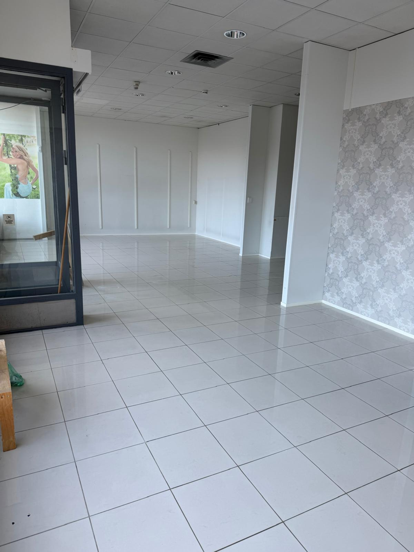 Mannerheimintie 40, 150m2, Katutaso, Liiketila