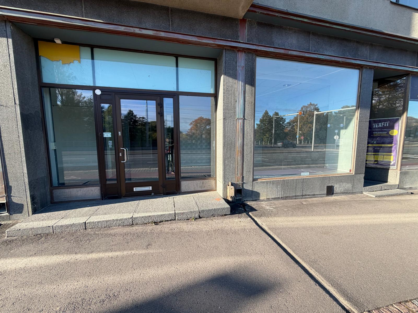 Mannerheimintie 40, 150m2, Katutaso, Liiketila