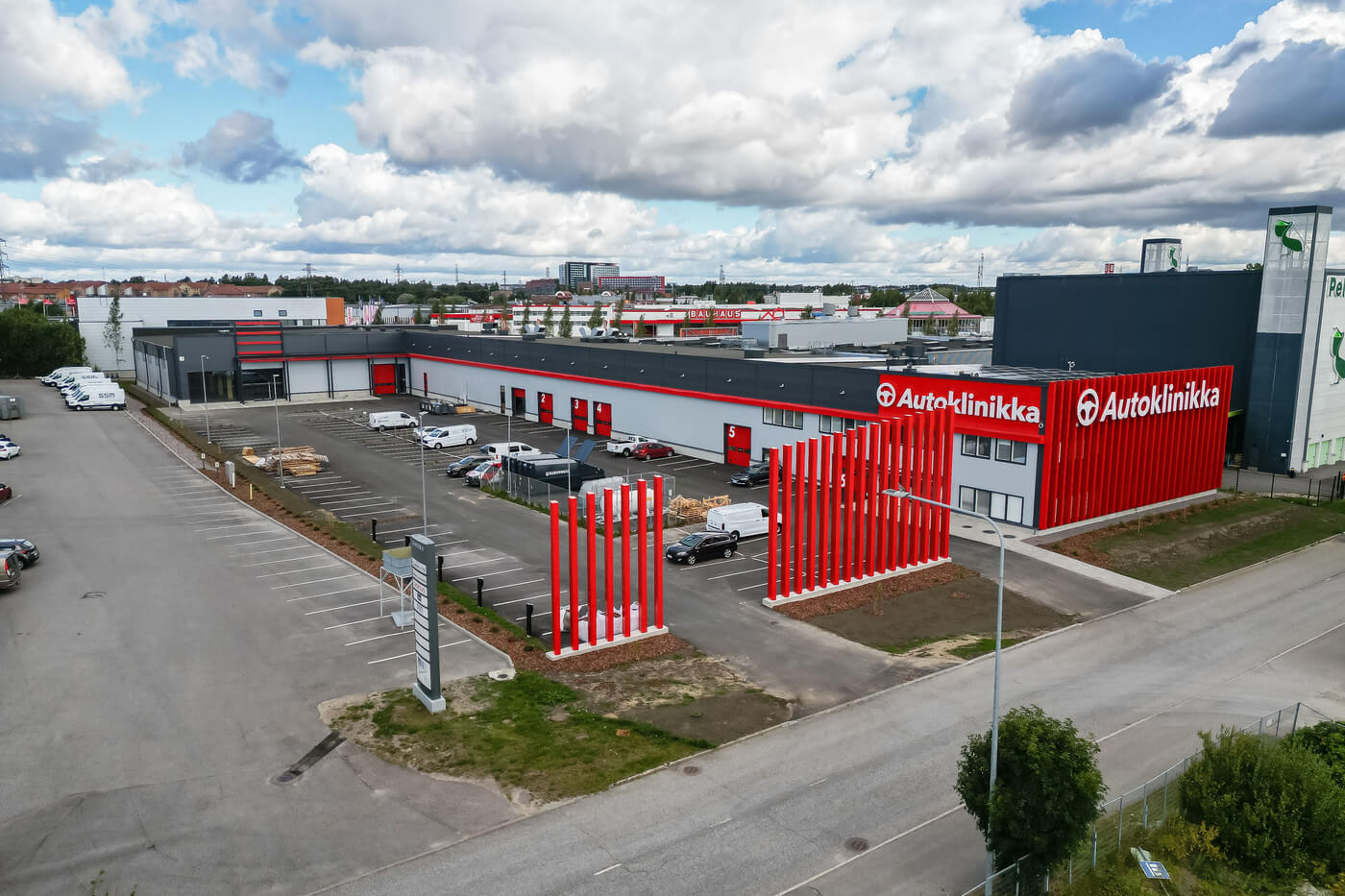 Sähkötie 10, 2016m2, Useita kerroksia, Liiketila