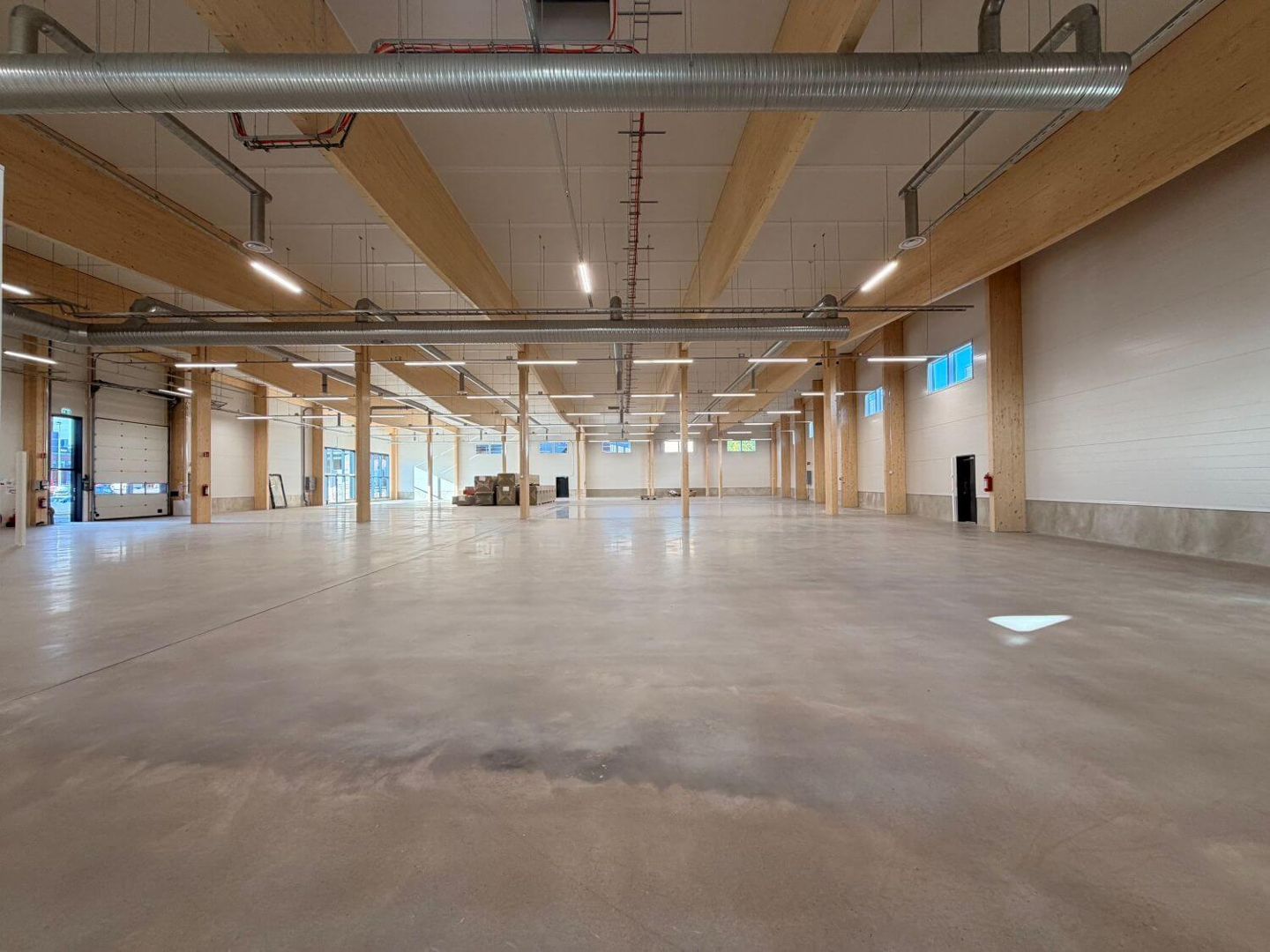 Sähkötie 10, 2016m2, Useita kerroksia, Liiketila