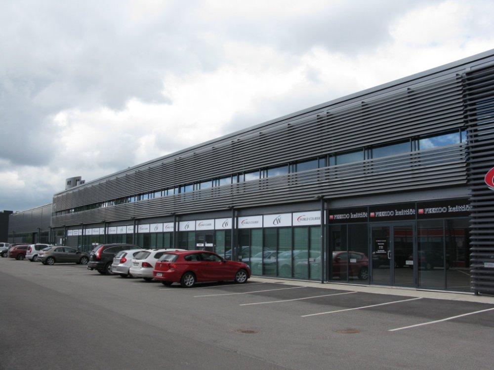 Puutarhatie 18 A-talo, 164m2, 1. kerros, Liiketila